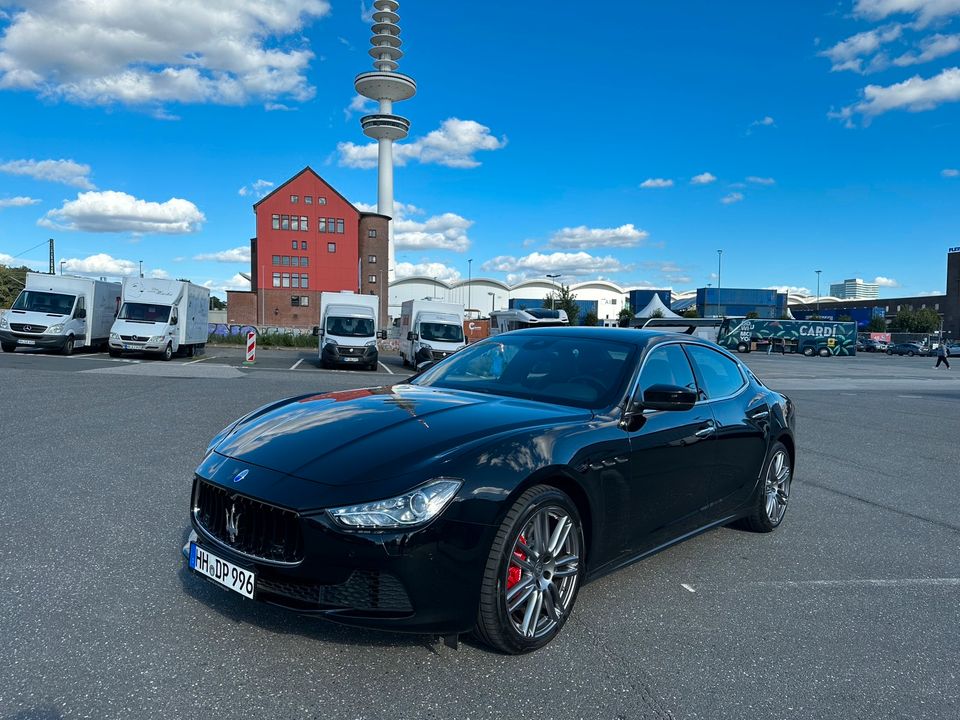 Maserati Ghibli 3.0 V6 Diesel 275 PS Schwarz TOP AUSTATTUNG in Hamburg