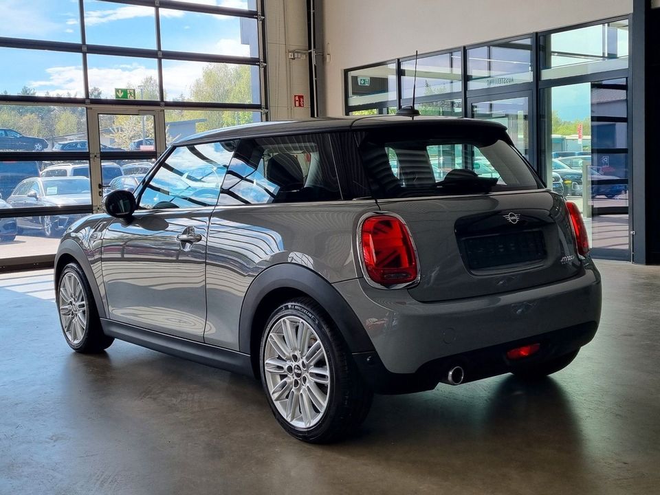MINI COOPER CHILI NAVI SITZHZ PDC TEMPOMAT in Geesthacht