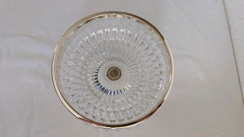 Waltherglas Diadem mit Barium Glas DDR Chrome Silber Rand und Fuß in Frankfurt am Main