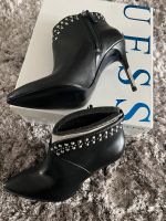 Guess Stiefelette mit Nieten Größe 38 schwarz neu Nordrhein-Westfalen - Meerbusch Vorschau