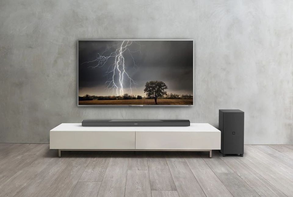 Philips B8/12 Soundbar mit Subwoofer in Detmold