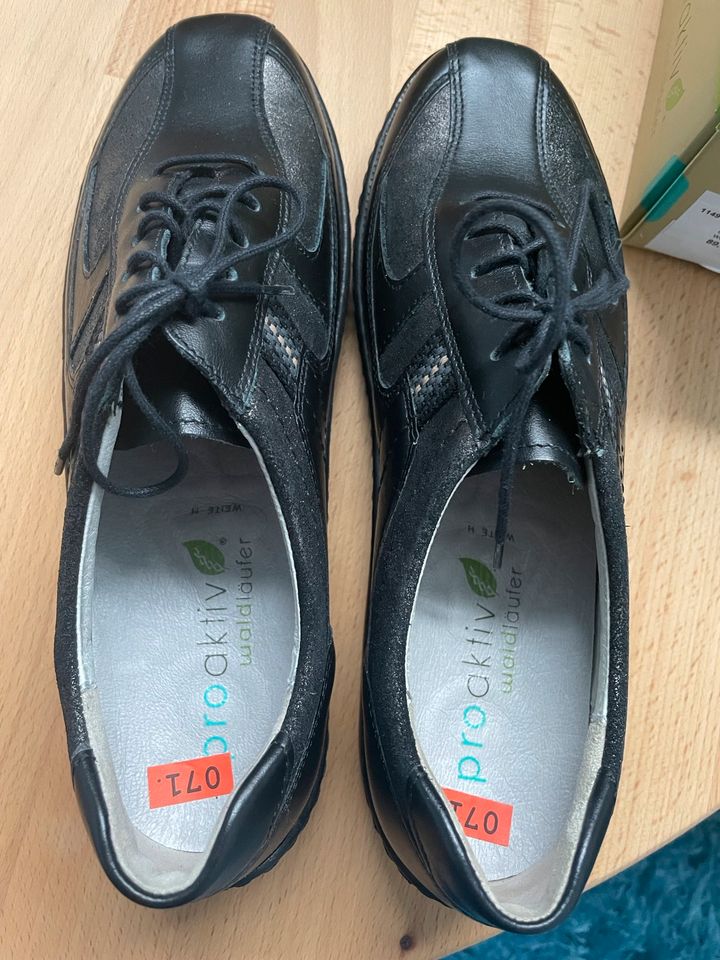 Waldläufer Damenschuhe, schwarz, Größe 37,5, Weite H neu in Duisburg -  Walsum | eBay Kleinanzeigen ist jetzt Kleinanzeigen