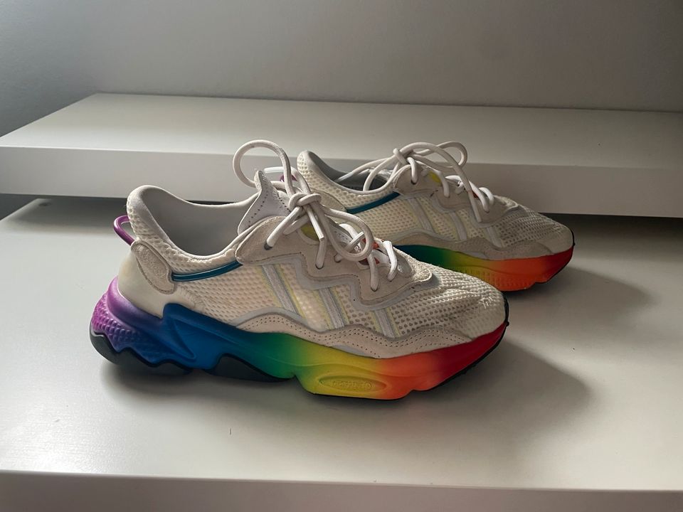 Adidas Ozweego Pride Regenbogen Rainbow Sneaker Plateau in  Baden-Württemberg - Pforzheim | eBay Kleinanzeigen ist jetzt Kleinanzeigen