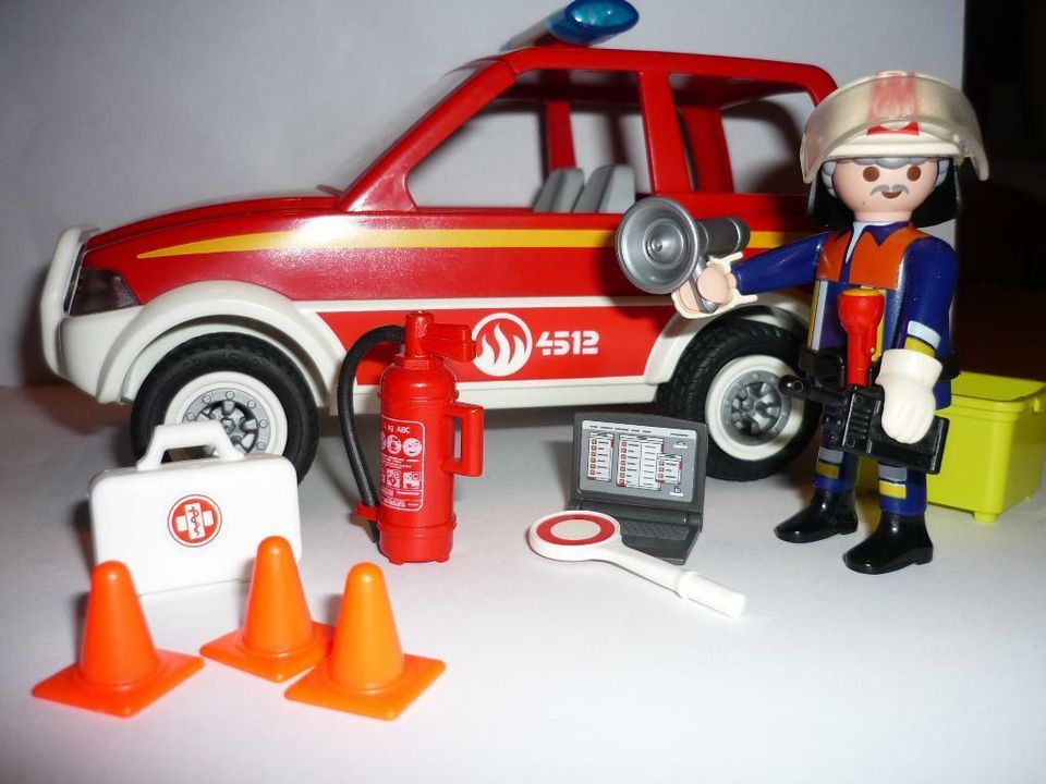 Playmobil - 4822 - Feuerwehr Kommandowagen (Auto, Fahrzeug) in Kiel