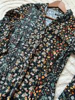Kleid Stradivarius Gr.S geblümt Sommerkleid Mini Hemdkleid Nordrhein-Westfalen - Gütersloh Vorschau