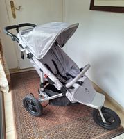 Buggy Easywalker grau/silber Buggy mit Wanne & neuer Matratze Kr. München - Grünwald Vorschau