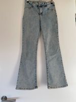 Jeans für Mädchen - Schlaghose - 146/152 Top Zustand Sachsen-Anhalt - Teutschenthal Vorschau