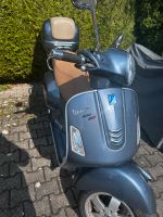 300 er Vespa GTS  ABS. ASR Erstzulassung.2018 Baden-Württemberg - Asperg Vorschau