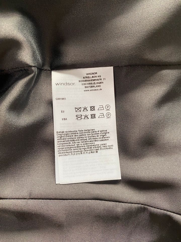 Mantel Windsor Größe 38 grau - wie neu in Meerbusch