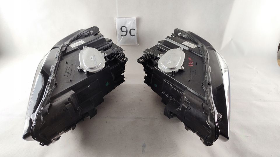 BMW X1 F48 LIFT LCI LED SCHEINWERFER 5A01171,5A01172 LINKS RECHTS in Neu-Isenburg