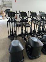 Sportsart E875 Crosstrainer Multimedia No Technogym Matrix Precor Nordrhein-Westfalen - Nordkirchen Vorschau