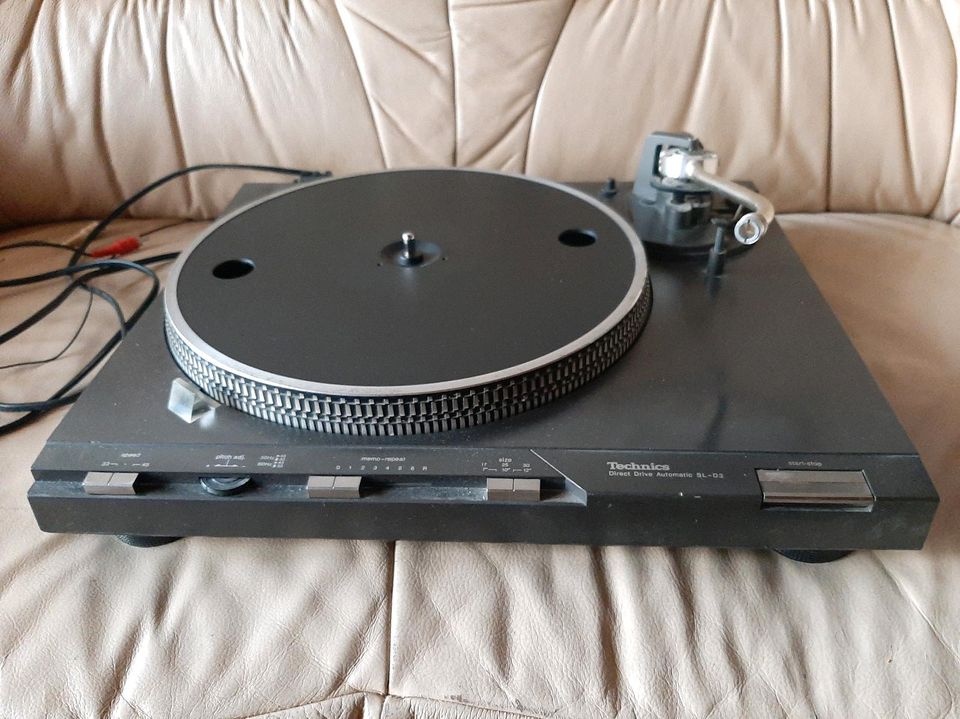 Technics Direct Drive Automatic SL-D3 in Gotha