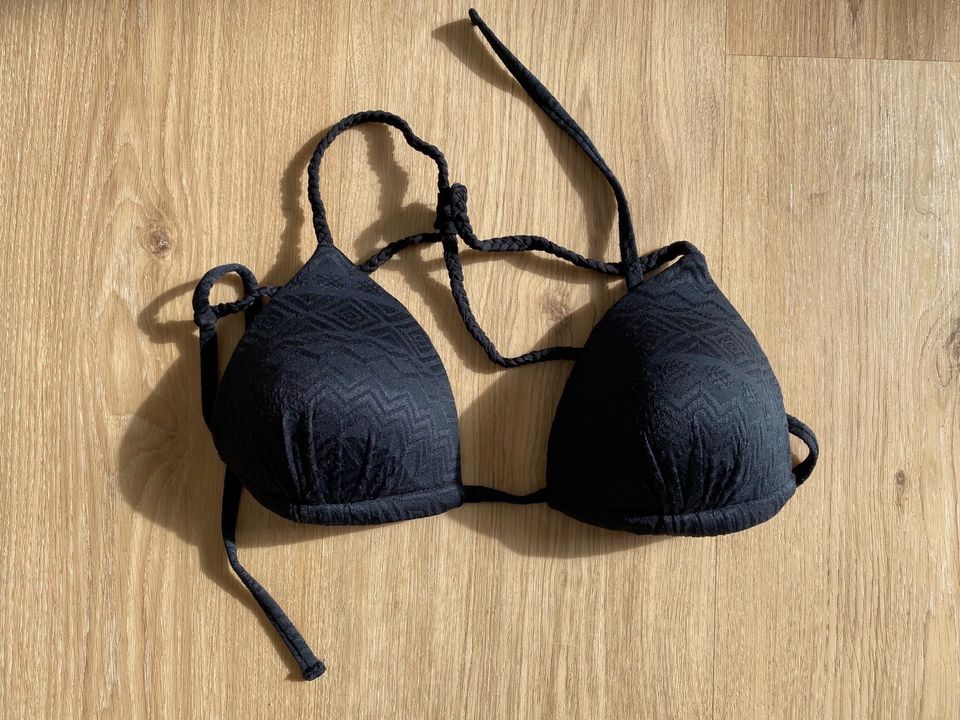 Bikini aus Spanien, Hose Größe S, Oberteil 80B in Roßdorf