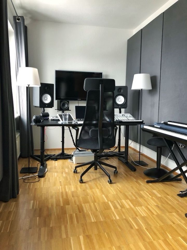 Suche Büroraum/Atelier/Proberaum für Tonstudio in Esslingen