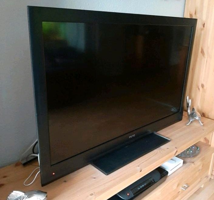 TV Bachlight PTV 421100-B Flachbildschirm  42" in Wentorf