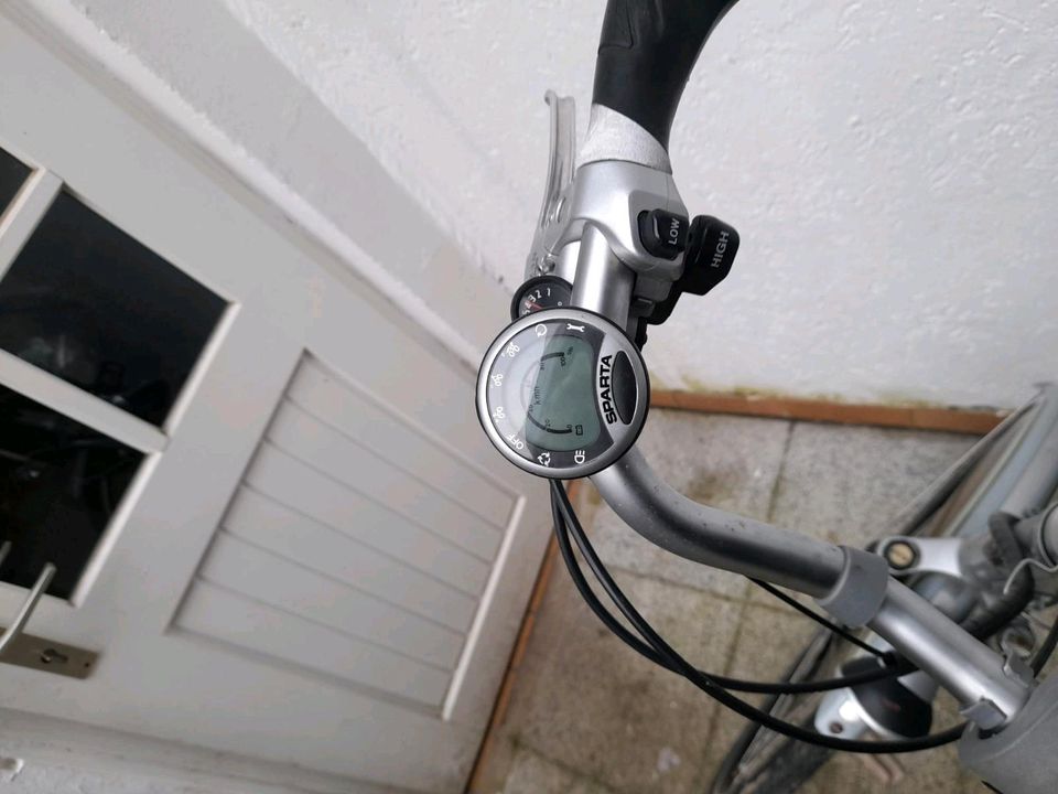 Elektrofahrrad zu verkaufen in Quakenbrück