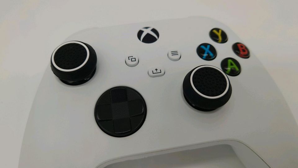 Playstation 4 & PS 5 Xbox One/ Series X/S Controller Kappen Caps in Mülheim-Kärlich