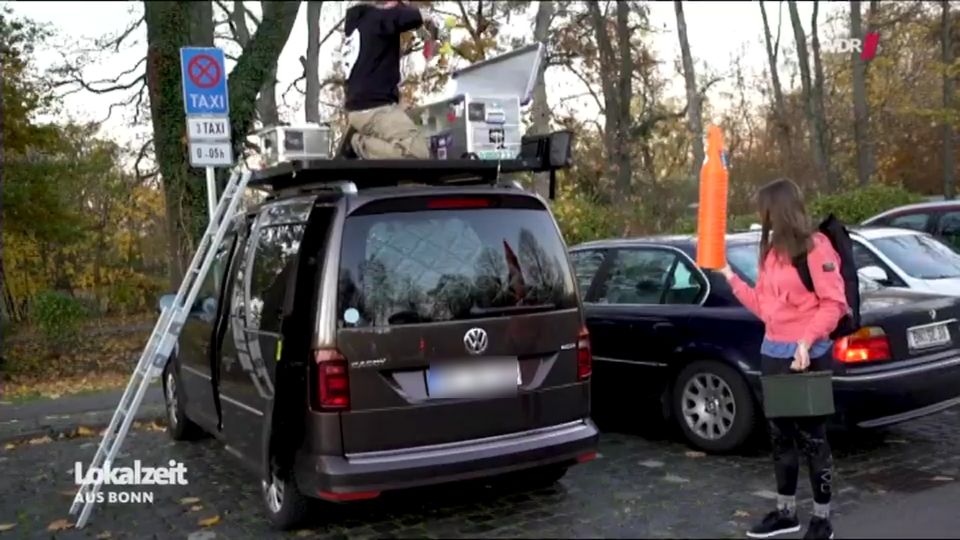VW Caddy 4 Highline Prototyp Camper Frontrunner Autark Vollaussta in Bonn