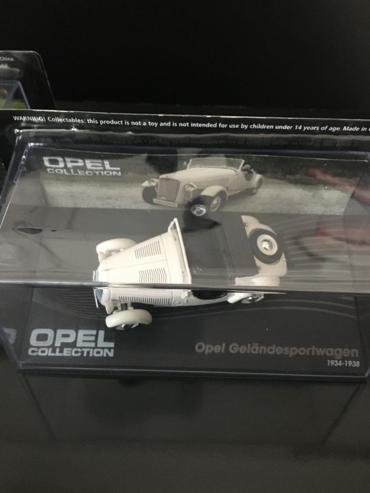 Opel Modelle von Opel Collection, Super 6 und Geländesportwagen in Bremen