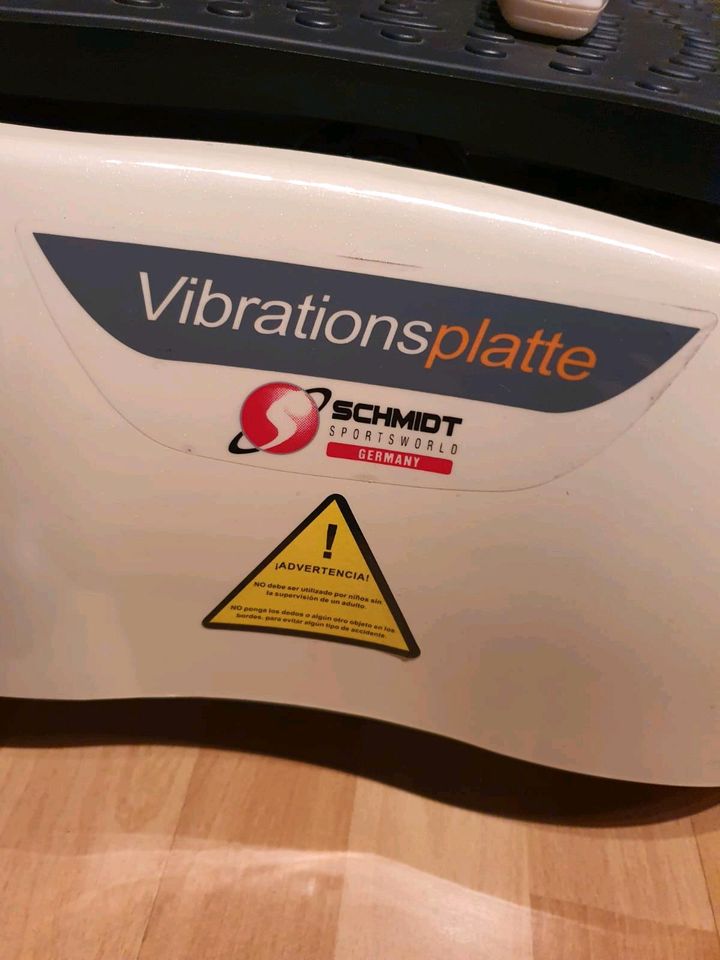 Vibrationsplatte Schmidt Sportsworld 20 Intensitätsstufen in Leichlingen
