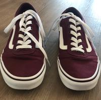 Vans Ward Sneaker Damen dunkelrot 40 Baden-Württemberg - Nattheim Vorschau