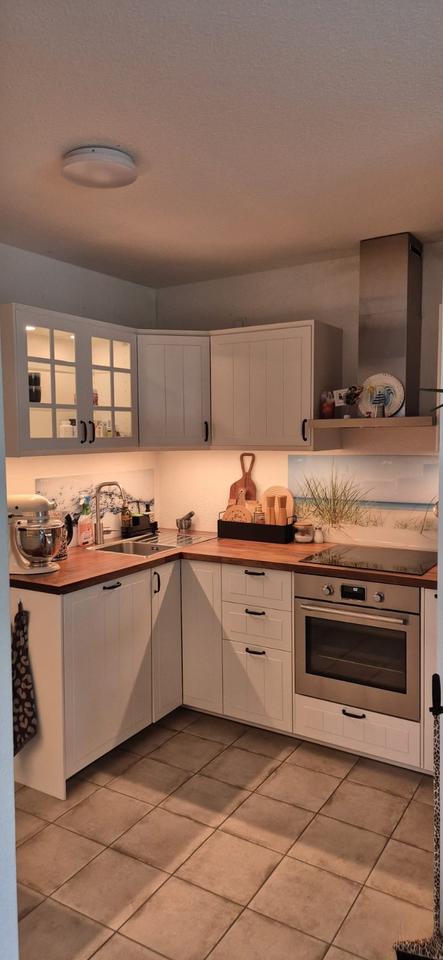 Reserviert • Gelöscht • 
                    Moderne 4-Zimmer-...