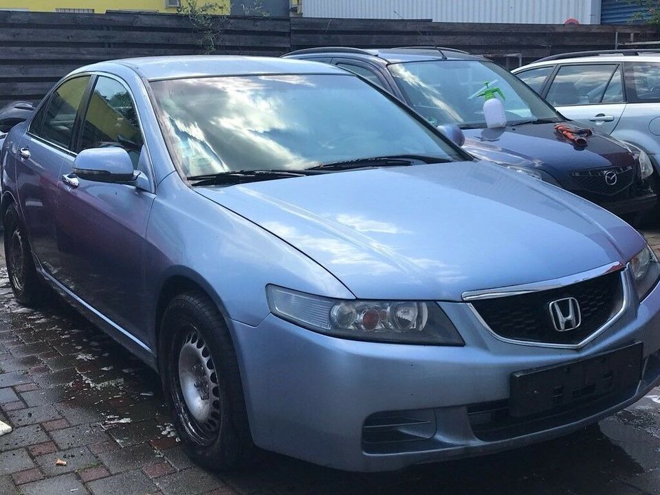 Honda Accord 2,2 Ctdi schlachtfest Motor Getriebe in Dortmund