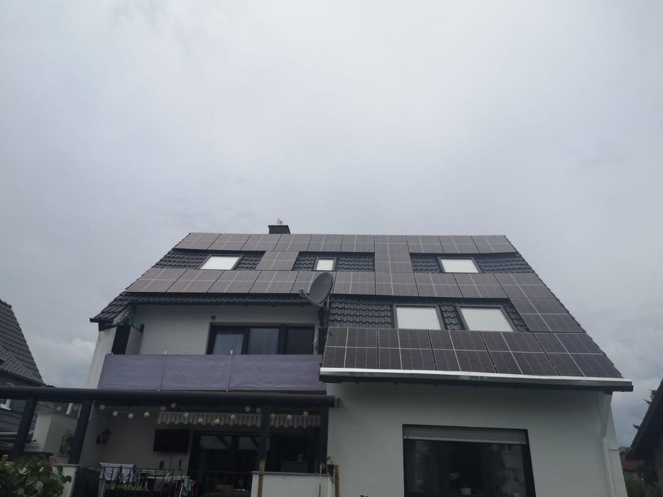 9,7 kWp Photovoltaik Anlage | 22x Module je 440Wp Doppelglas (Full Black SCHWARZ möglich) + Sungrow Wechselrichter Notstrom + Speicher 9,6kWh + Unterkonstruktion in Herford