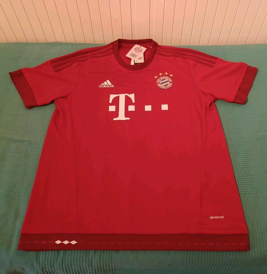 Original FC Bayern Trikot Neu mit Etikett!  Gr. Xl in Siegen