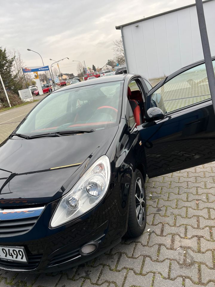 Opel Corsa in Laudenbach