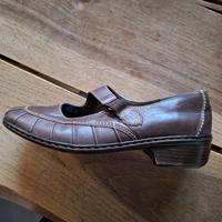 Ara Luftpolster Riemchenschuh neu Größe 38 H Hessen - Hünstetten Vorschau