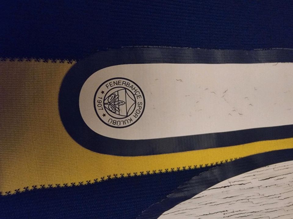 Fenerbahçe Trikot mit Short für Kinder in Burgdorf