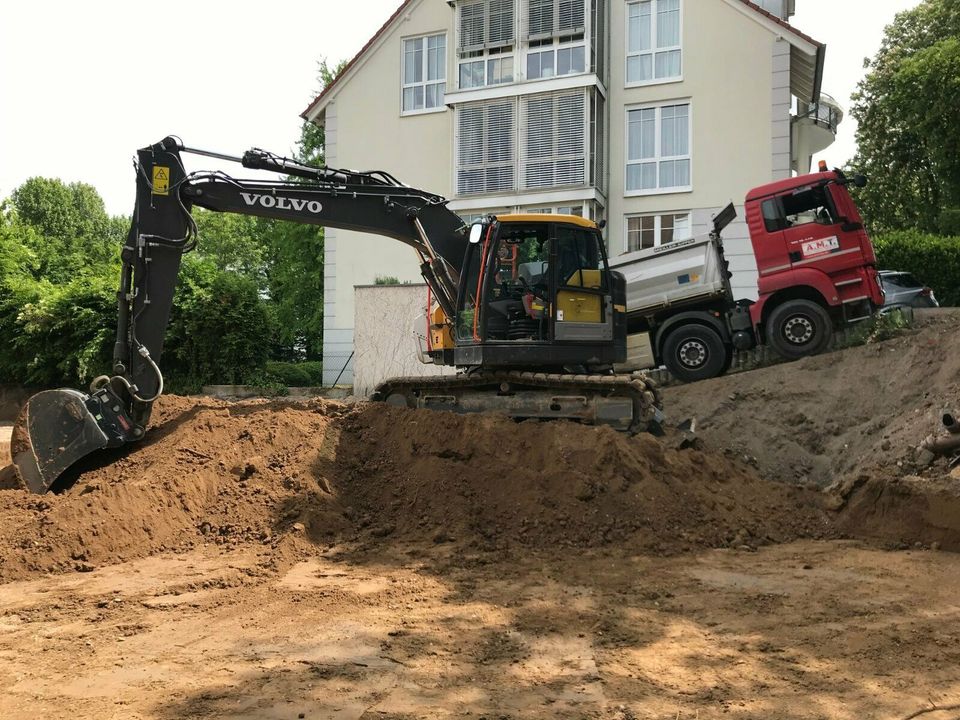 Baggerarbeiten, Abbruch, Aushub, Bodenaustausch, Poolbau in Schifferstadt