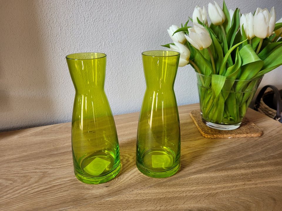 NEU! 2 Stk. Karaffe Vase von Bormioli Rocco Ypsilon Grün 0,5L in Kirchheim unter Teck