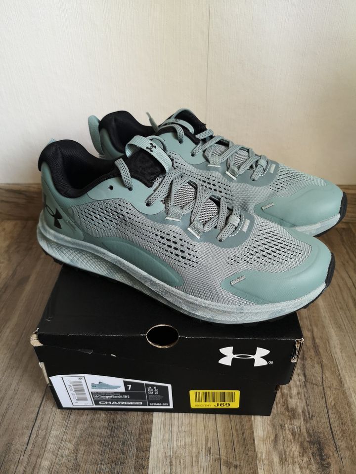 Under Armour Charged Bandit TR 2 Neu / EU 40 / UK 6 in Springe