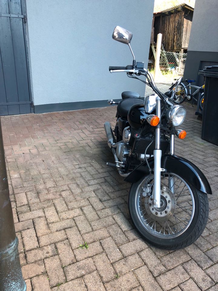 Honda Shadow JC29 in Knittlingen