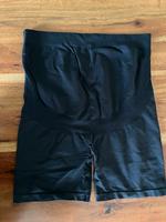 Neu: Mamalicious Umstandshose Shorts Schwarz S/M Hessen - Bad Vilbel Vorschau