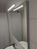 Spiegel Bad Badezimmer mit Beleuchtung zu verkaufen Nordrhein-Westfalen - Meschede Vorschau
