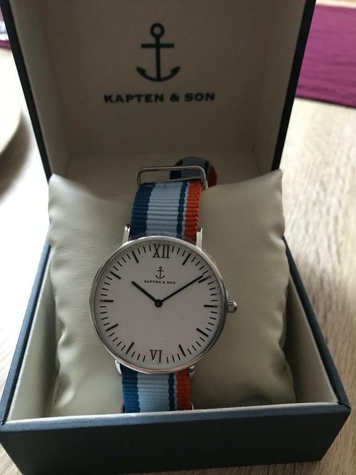 Neue, Original verpackte Kapten & Son Uhr zu verkaufen in Karlsruhe