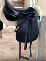 Dressursattel Prestige Top Dressage 18/33 Niedersachsen - Moormerland Vorschau