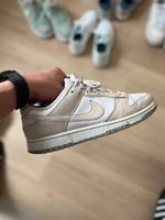 Nike Dunk low 44,5 weiß beige dust Hessen - Stadtallendorf Vorschau