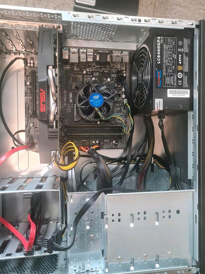 Pc i5-6500 Rx570 4gb 512gb ssd 16gb ram in Solingen