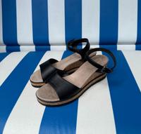 Damen Keil Sandalen Gr. 37 schwarz/Kork Wandsbek - Hamburg Marienthal Vorschau