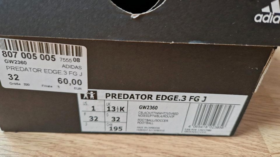 Adidas Predator Edge Fußballschuhe Stollen, Gr. 32, neuwertig in Mainz