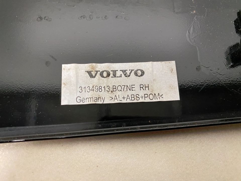 Volvo XC90 II Blende Abdeckung Hinten Recht Schwarz 31349813 in Hamburg