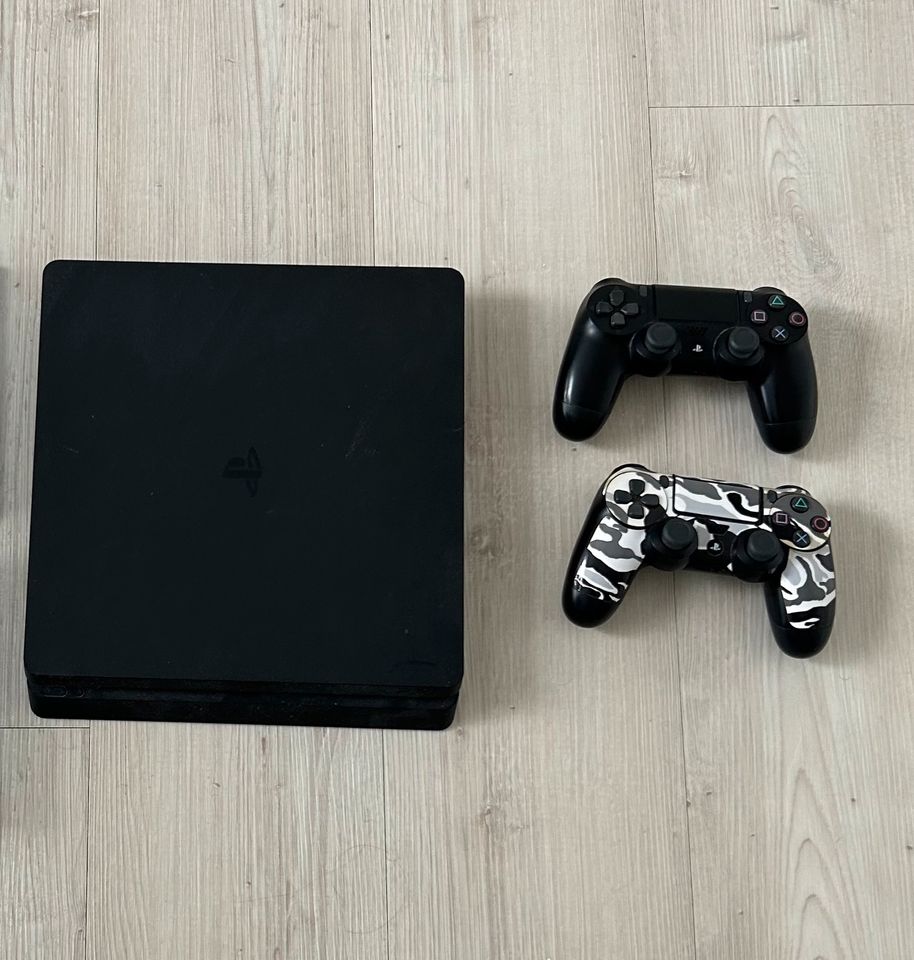 PS4 Pro Slim - 1TB in Bornheim