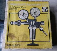 Manometer Sauerstoff DDR Neu 300 Bar Brandenburg - Bad Freienwalde Vorschau
