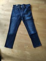 Dunkelblaue Herrenjeans von Levi's Stuttgart - Stuttgart-Nord Vorschau