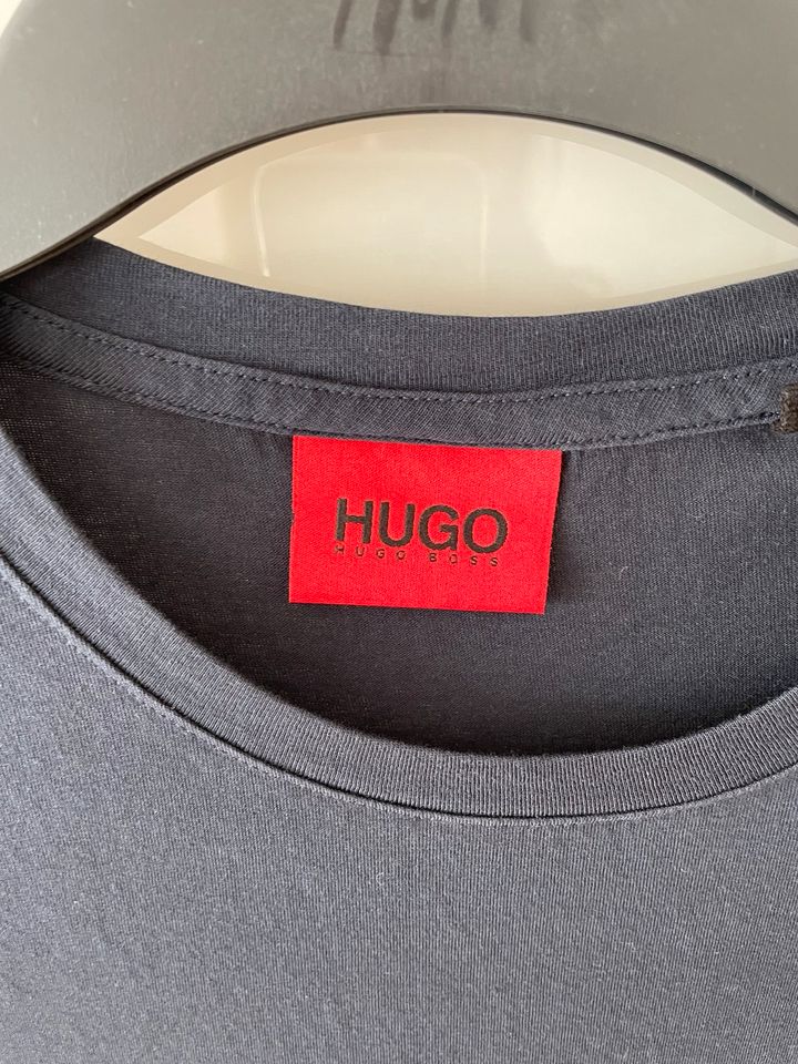 Hugo Boss T-Shirt Herren in Stuttgart
