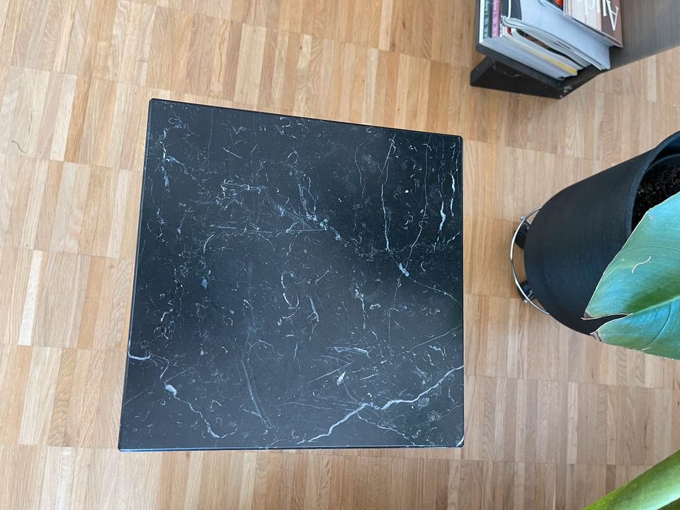 Audo Plinth Tall - Marmor schwarz / black marble /UVP 1380€ in Berlin